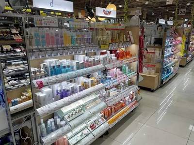 UHA果味營(yíng)養(yǎng)糖 每日兩粒，品味健康與美麗